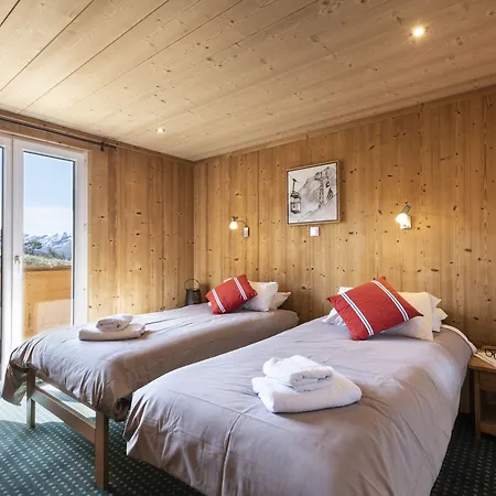 Escapade Hotel