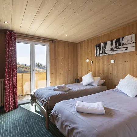 Escapade Hotel