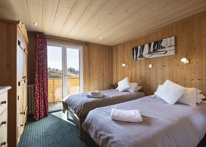 Escapade Hotel